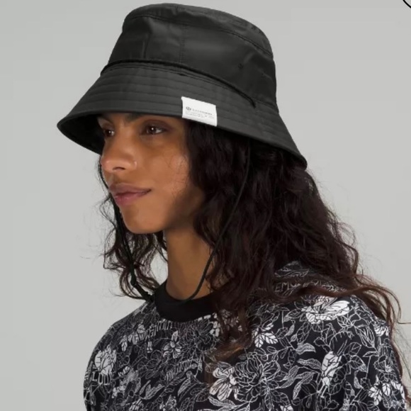 lululemon athletica Accessories - lululemon Patch Logo Bucket Hat‎ black size s/m NWT